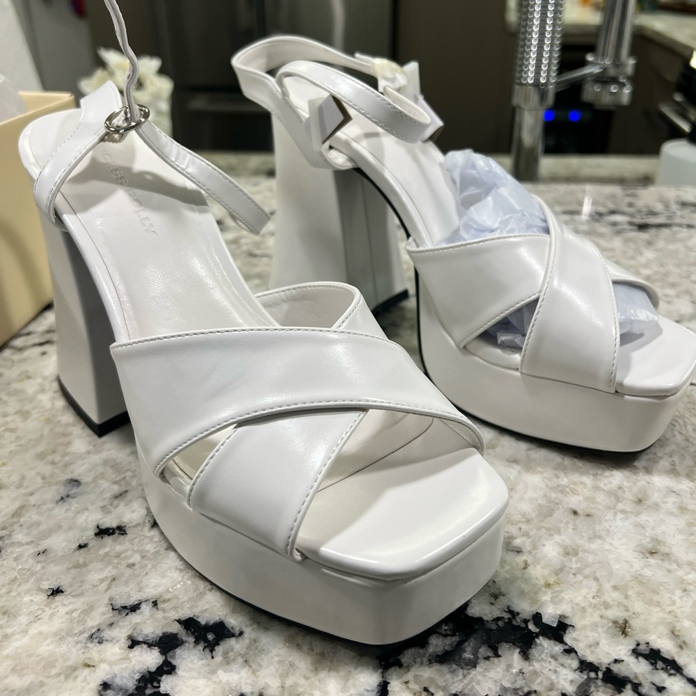 Princess Polly high heel
